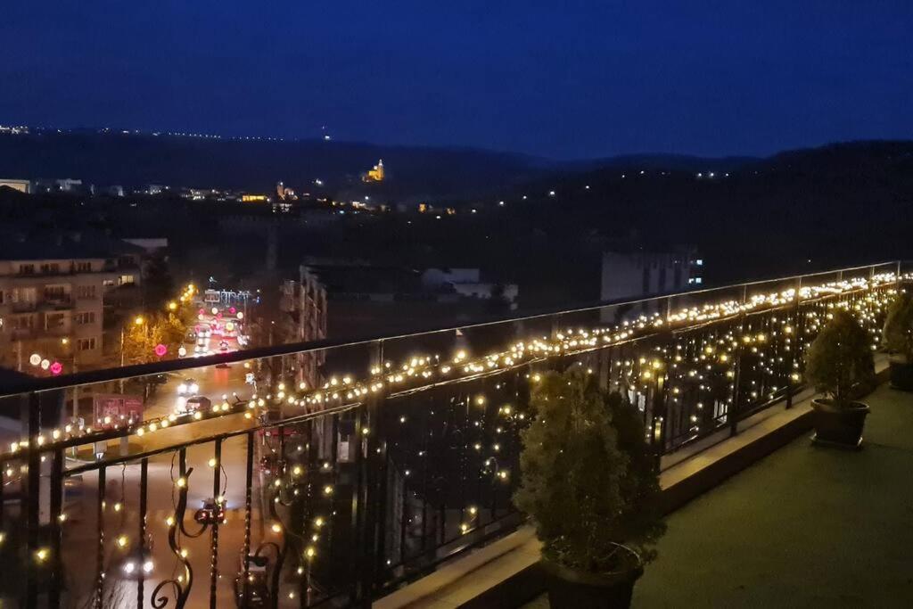 Unique Studio- Great Balcony And View! Parking Possibility! Veliko Tarnovo Exterior photo