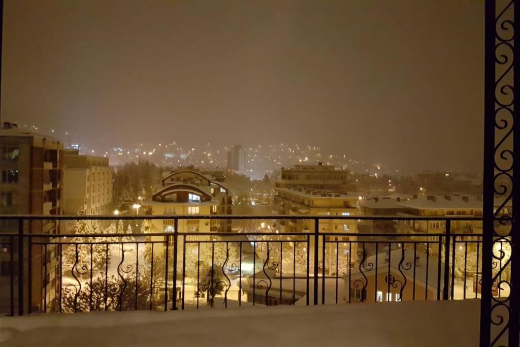 Unique Studio- Great Balcony And View! Parking Possibility! Veliko Tarnovo Exterior photo