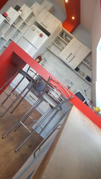 Unique Studio- Great Balcony And View! Parking Possibility! Veliko Tarnovo Exterior photo